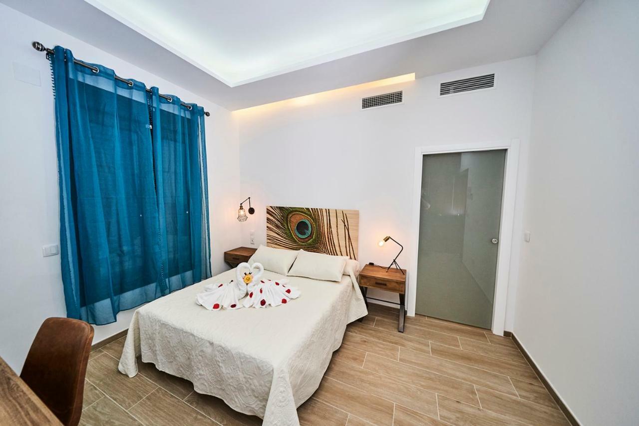Hotel Bajamar Ancladero Playa Nerja Bagian luar foto