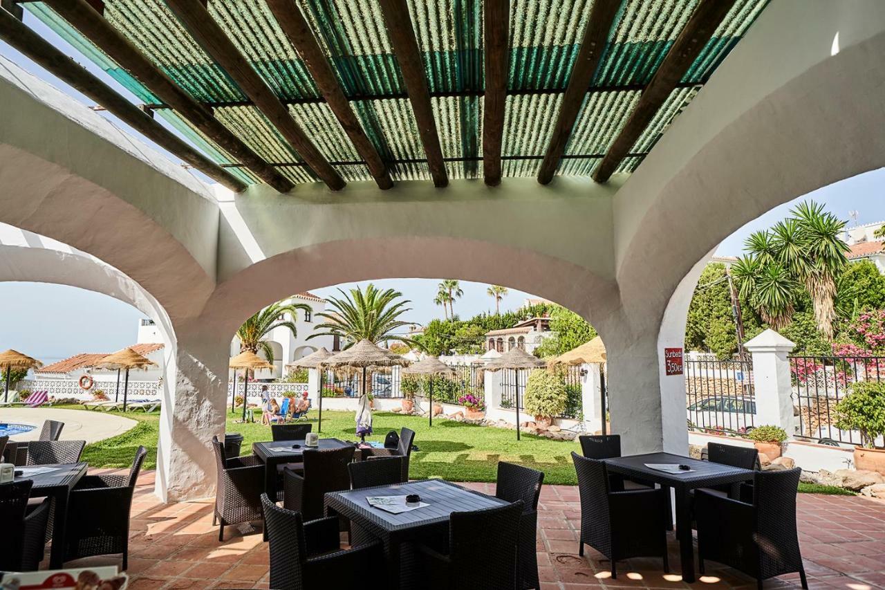 Hotel Bajamar Ancladero Playa Nerja Bagian luar foto